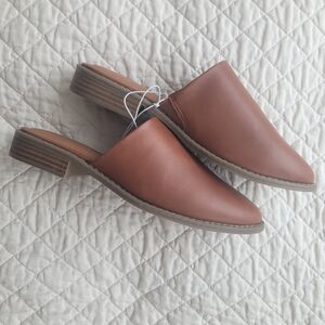 Universal Thread Women's Tan Brown Slip-On Mules